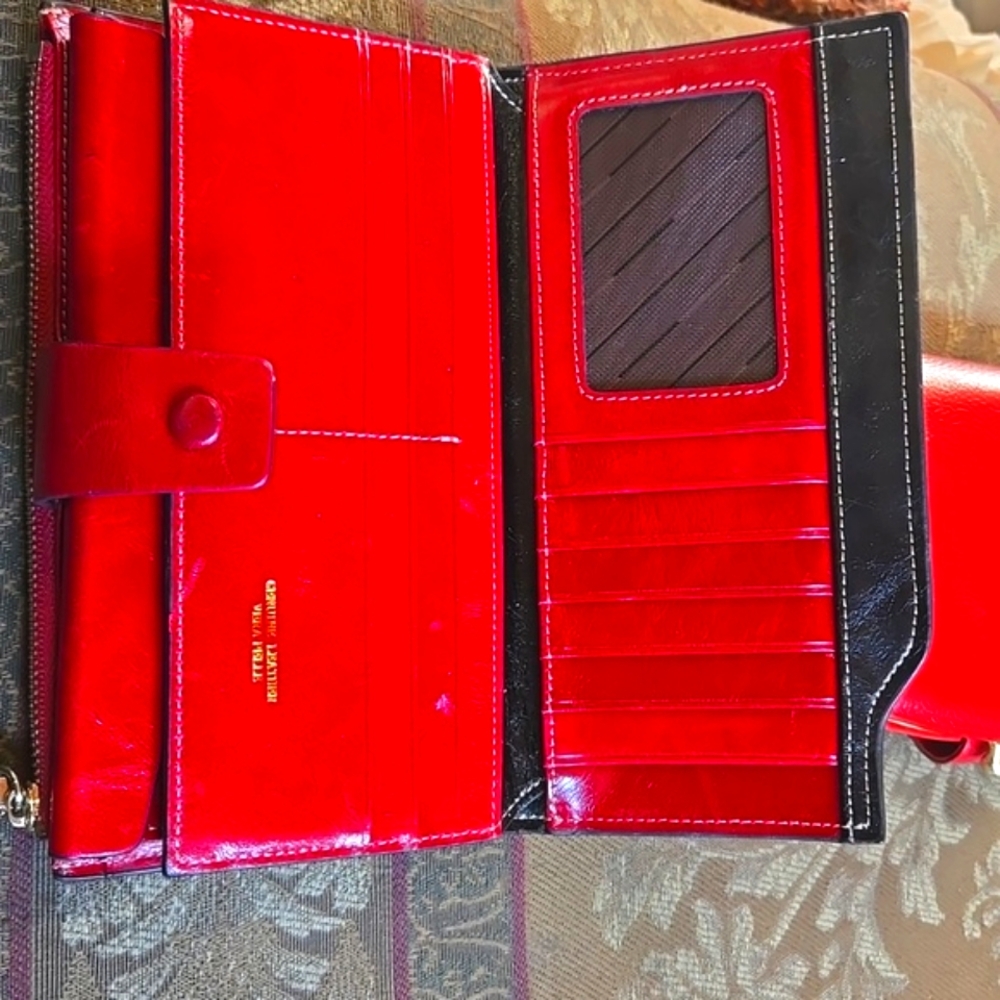Wallet - Picture 3 of 4